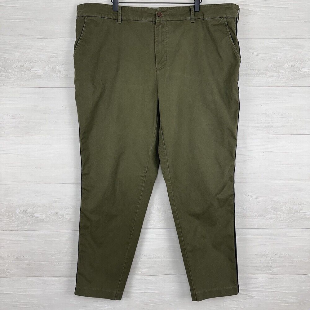 Good Counsel Men Baylor Tuxedo Chino Pants Size 44 Olive Green Black Side Stripe